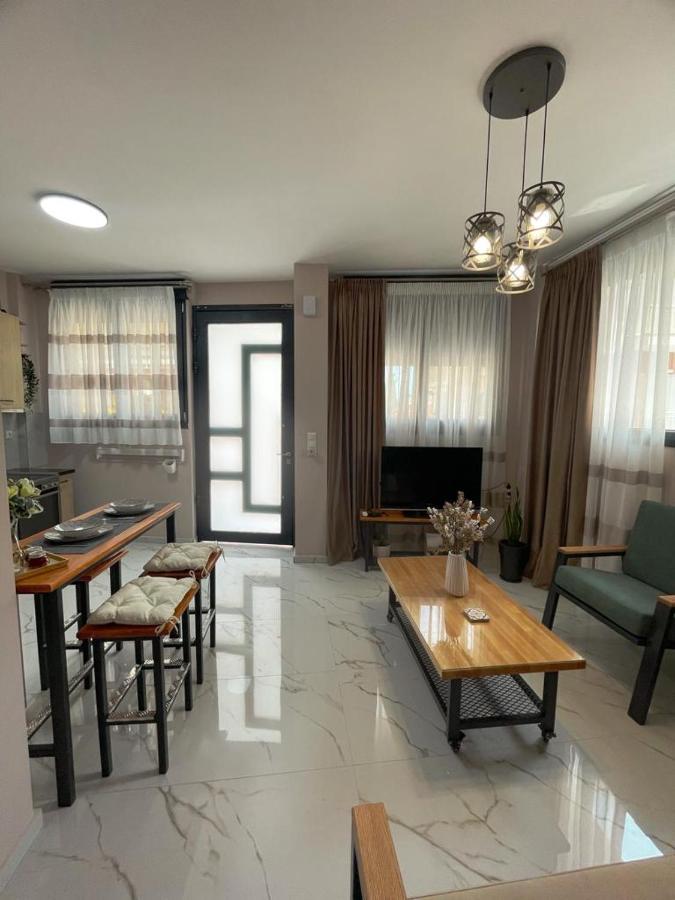 Anastasia's Luxury House *